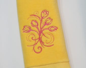 Tulips Embroidered Bath Guest Kitchen Fingertip Hand Tea Towel