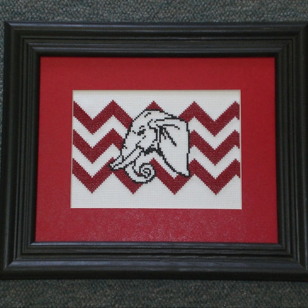 Elephant Head Chevron - counted cross stitch chart - downloadable file