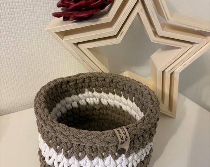 Crochet basket, basket, storage, crochet basket, bread basket