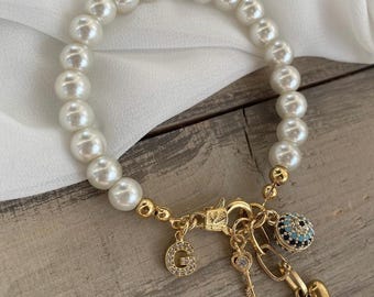 Freshwater Pearl Charm Bracelet: Personalized Initial, Elegant Jewelry
