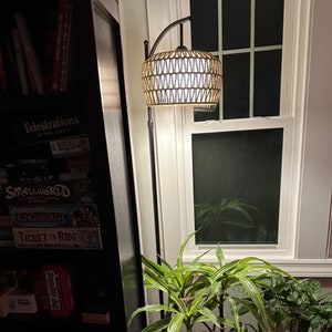 Arc Floor Lamp with Remote, Dimmable Rattan Floor Lamp with LED Bulb,Modern Black Standing Lamps for Living Room Bedroom Nursery