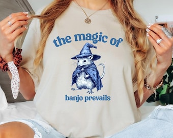Wizard Opossum Banjo T-Shirt: Funny Bluegrass Music Gift