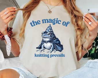 Wizard Frog Knitting Graphic Tee - Funny Animal Print Shirt