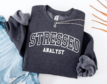 Stressad analytikertröja: Rolig BCBA-gåva, beteendeanalytikertröja