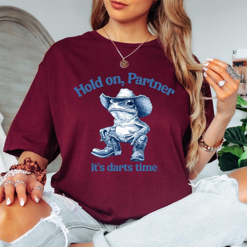 Funny Frog Cowboy Darts T-Shirt: Retro Unisex Tee image 6
