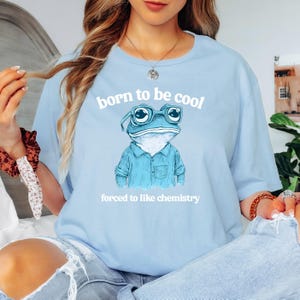 Lustiges Chemie Frosch T-Shirt: Nerd Retro Animal Print T-Shirt