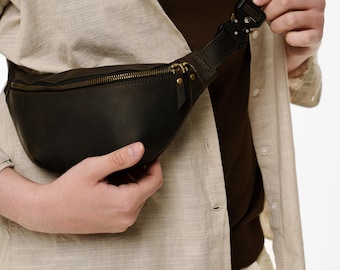 Personalized Black Leather Belt Bag – Minimal Fanny Pack Crossbody for Him