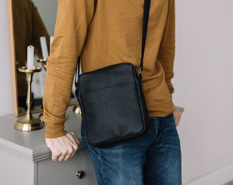 Bolso bandolera negro para hombre, bolso bandolera negro informal, bolso bandolera de piel para hombre, regalo de cumpleaños para papá o novio