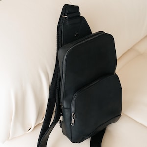 Leather sling bag for man, Casual crossbody bag for men, Black leather crossbody purse, Leather fanny pack, Messenger bag, Shoulder bag