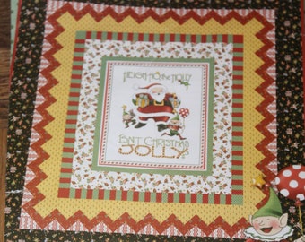 Mary Engelbreit  ME Moda Isn't Christmas Jolly? Heigh Ho the Holly Quilt Kit with Matching Bag 54" x 58"