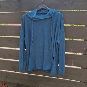 Lightweight Hemp and Organic Cotton Hooded Cover Tee - JJ Series
