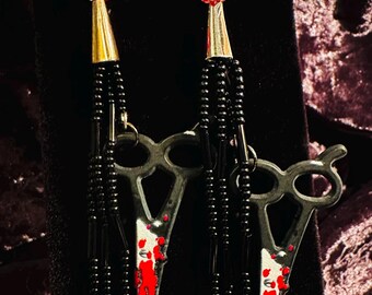 Schaar: hangende oorbellen met kralen