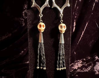 Beaded loop bat heart earrings- Black/silver/ gray