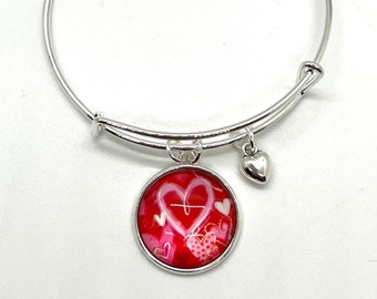 Pulsera de brazalete de encanto de San Valentín para ella, pulsera de encanto de amor, encanto del corazón, pulsera de encanto del corazón de filigrana, regalo para la esposa, regalo para ella