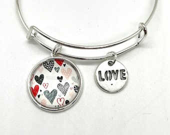 Valentine Heart Charm Bangle Bracelet, Love Charm Bracelet, Filigree Heart Charm Bracelet, Gift for Mom, Gift for Wife, Gift for Her