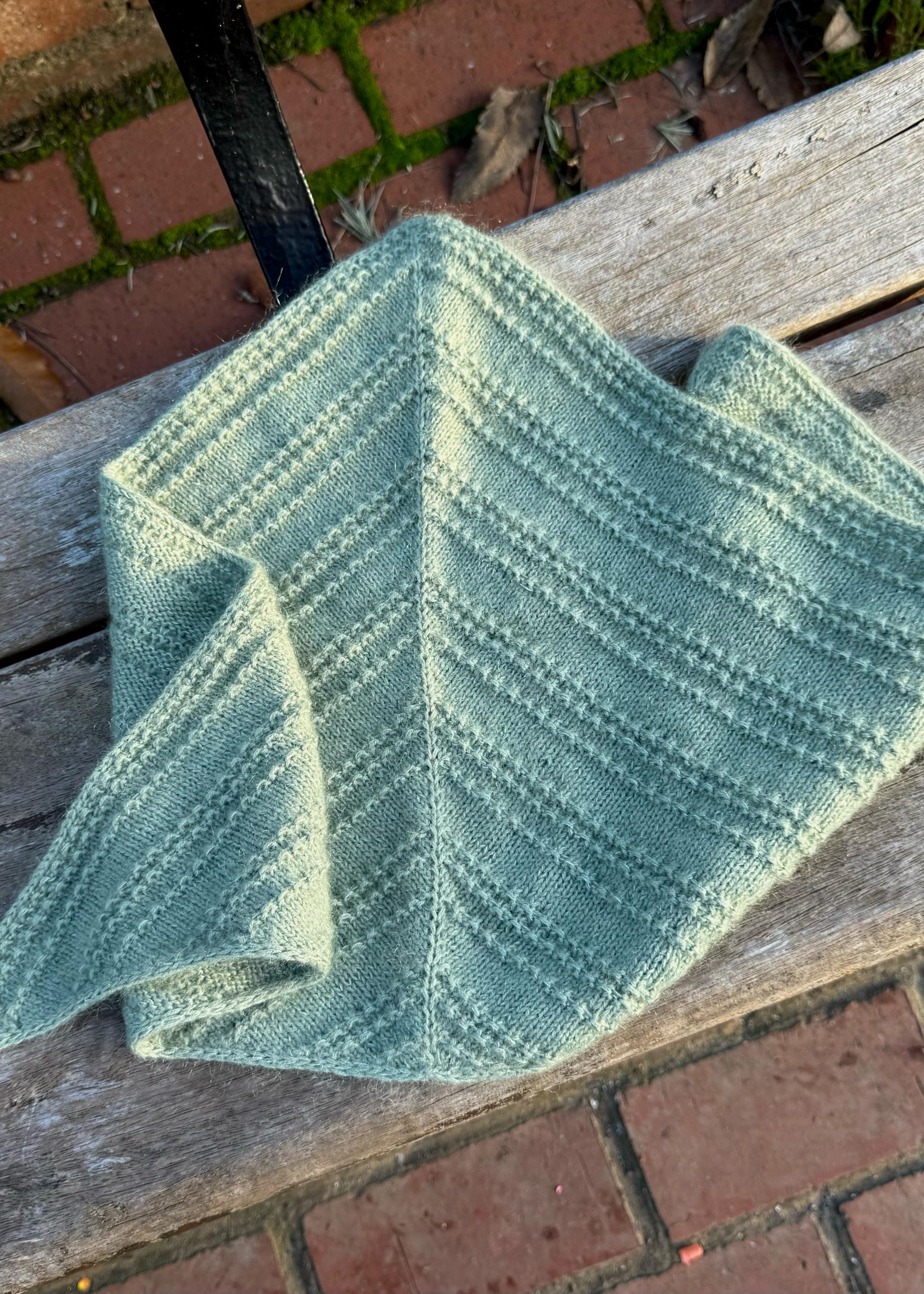 Swara Scarf Knitting Pattern, Beginner Triangle Shawl (PDF Pattern ...