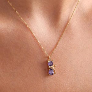 Custom 925 Sterling Silver Cat Necklace for Women - Birthstone Gift for Cat Lovers - Personalized Pet Portrait Jewelry with Engraving