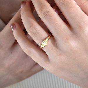 Baby Footprint Ring with Birthstone - Personalized Small Baby Fingerprint Ring Baby Shower Gift for New Mothers Mothers Day Souvenir