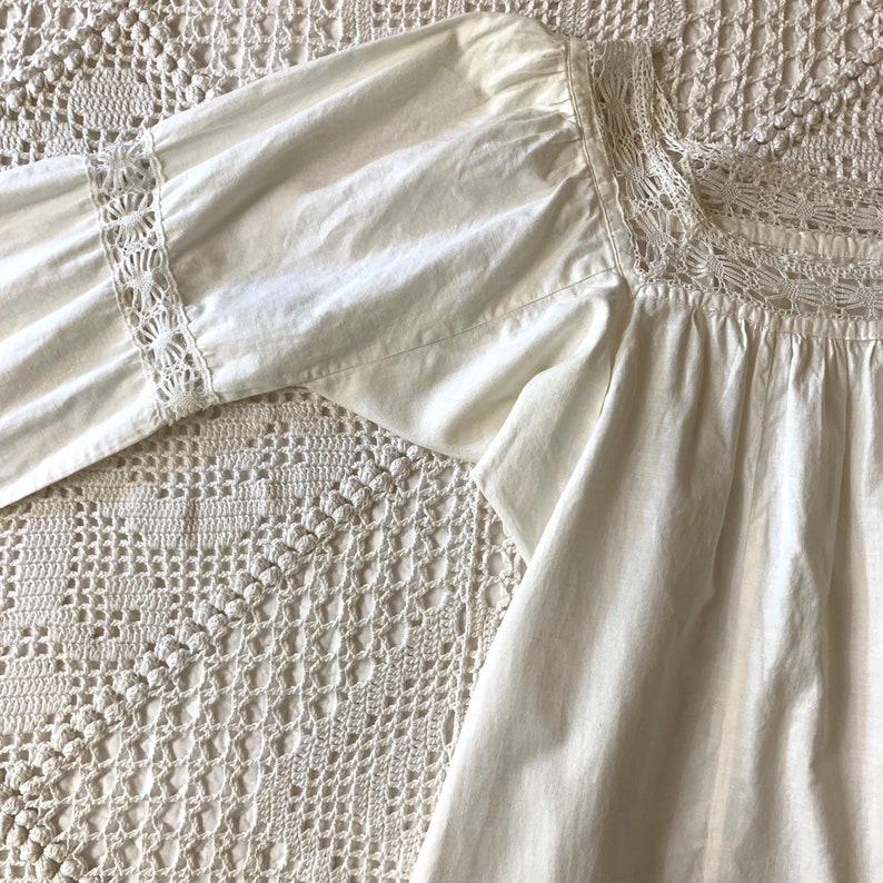 Antique Edwardian white cotton and crochet lace blouse Size SM long sleeve