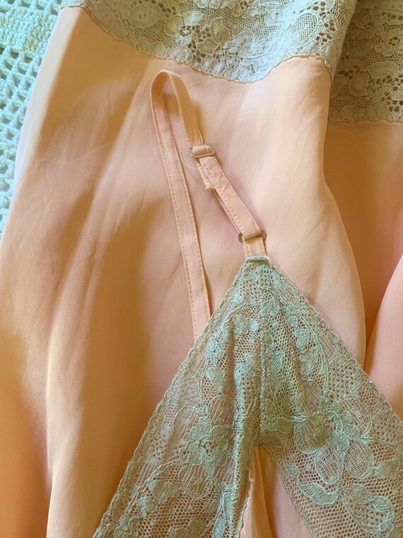 1940s Slip Dress Peach Rayon Lace M ML - image 8