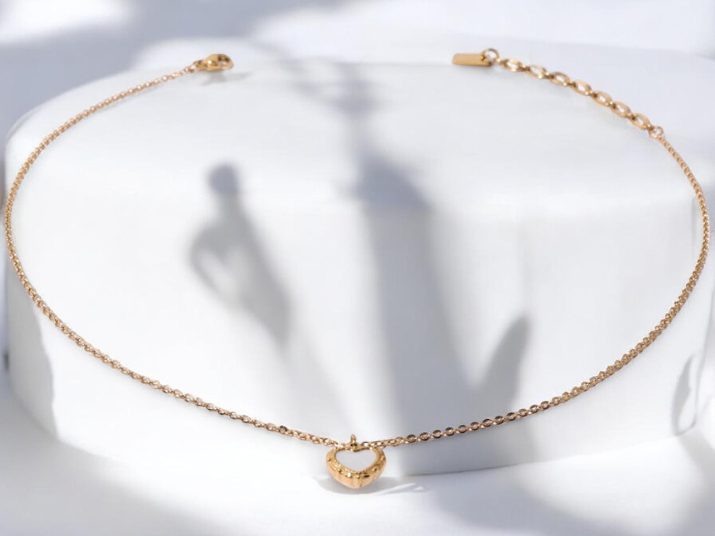 Delicata collana a forma di fungo in oro, ciondolo minimalista, regalo