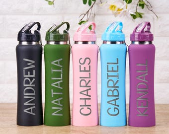 Bouteille d&#39;eau personnalisée Bouteille de sport personnalisée avec nom Bouteille d&#39;eau gravée Bouteille isolée Bouteille de sport Cadeau de demoiselle d&#39;honneur Cadeau de Noël