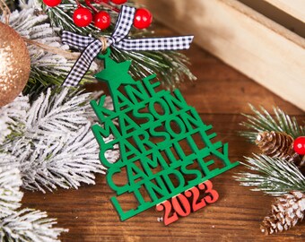 Familiekerstornament Gepersonaliseerd ornament met namen Kerstboomornament Kerstcadeau Kerstdecor Ornament grootouder