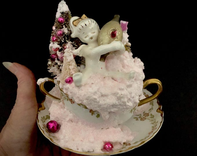Holt Howard Angel Vintage Christmas Vignette in bouillon cup
