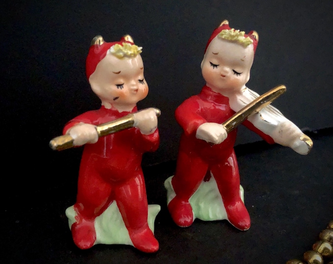 Vintage Christmas Musical Devils Salt and Pepper Set MCM midcentury