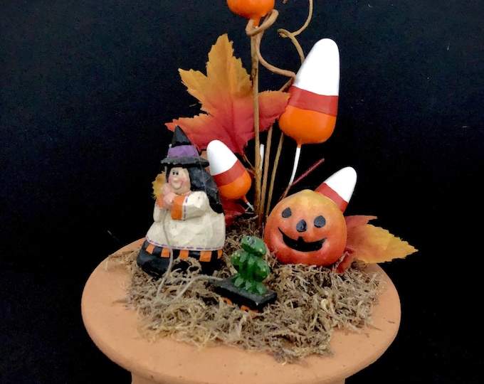 Witch with pull toy vignette
