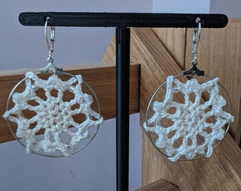 Crochet Snowflake Dangle Earring with Beads