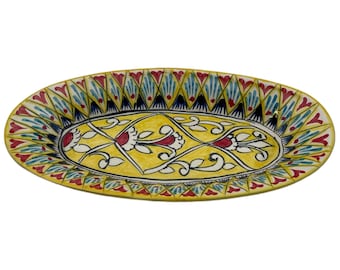 Hand-Painted Uzbek Ceramic Oval Plate: Floral Central Asian Design