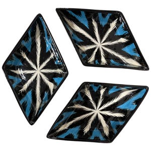 Uzbek ceramics, Set of hand-painted serving dishes, A set of containers used for dried fruits or sauces, Three-piece bowl