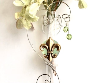 Fleur de Lis test tube vase, glass suction vase, hanging window vase, rooting vase. Color choices, dried florals. 3 in tube with suction cup