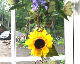 Sunflower Glass Suction Fift Vase. Ladybug on Sunflower gift 6 inch Test Tube gift Vase for gardener and nature lover. Choice of filler.