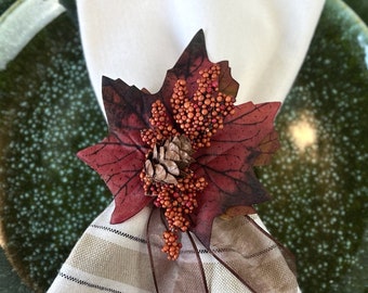 Small Fall Napkin Ring, Red Maple Leaves, Thanksgiving Decor for Table, Autumn Decor, Housewarming Gift for Newlywed, Fall Wedding Decor