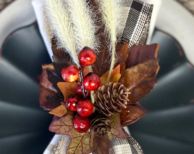 Featured listing image: Thanksgiving Napkin Ring, Fall Home Decor, Autumn table topper, cozy fall decor for Friendsgiving, Supper Club decorations