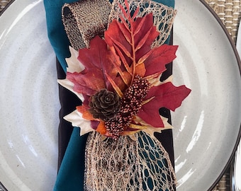 Thanksgiving Leaf Napkin Ring,  Autumn Decor for Holiday Entertaining, Napkin Holder for Friendsgiving, Elevated Home Decor, Fancy Fall