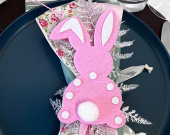 Easter Bunny napkin ring, Easter table decor for housewarming gift, Spring Napkin Holder Gift for Newlyweds, Girl Baby Shower Decor