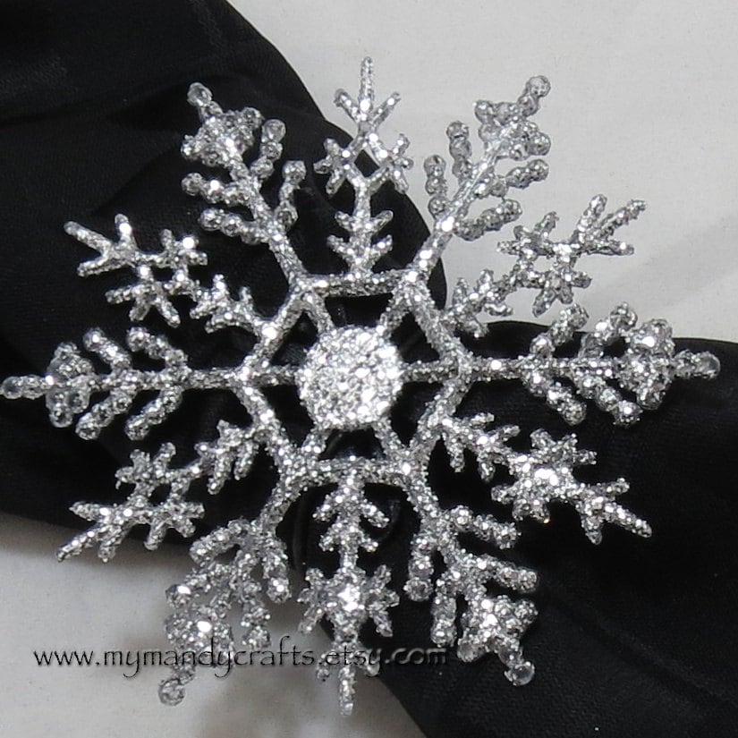 Snowflake Napkin Rings, Christmas Party Decor, Holiday Table