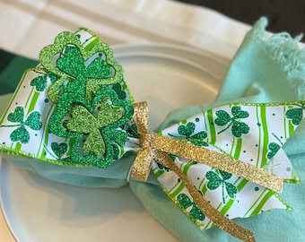 Shamrock Napkin Ring, St Patricks Day Decor, St Patty Decor, Shamrock Gift for Irish Best Friend, Irish Party, Saint Patricks Day Decor