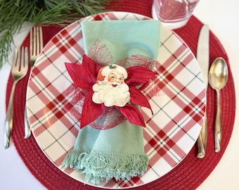 Vintage-Looking Santa Napkin Ring, Christmas Table Decor, Holiday Party Decorations, Vintage Christmas Decor, 50s Christmas Decor, Retro