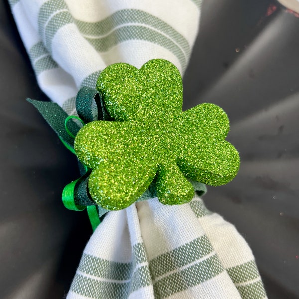 St Patricks Day Napkin Ring, Four Leaf Clover, St Patty Decor, Shamrock Gift for Irish Best Friend, Irish Party, Saint Patricks Day Decor