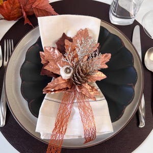 Copper Fall Napkin Ring,  Leaf Decor, Thanksgiving Table Decor, Thanksgiving Napkin Ring, Autumn Leaf Napkin Holder