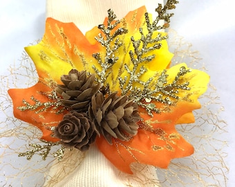 Fall Napkin Ring,  Autumn leaf Decor, Table Decoration for Thanksgiving Dinner, Dinner Party, Housewarming Gift