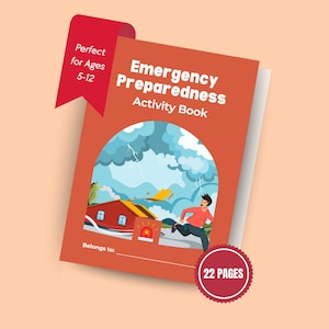 Könnte beinhalten: Ein orangefarbenes Aktivitätsbuch mit dem Titel „Emergency Preparedness Activity Book“ mit einem roten Band mit der Aufschrift „Perfect for Ages 5-12“. Die Cover-Illustration zeigt eine Person, die vor einem Sturm flieht, und ein Haus mit einem blinkenden Licht. Das Buch hat 22 Seiten.