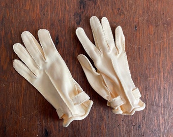 Pale Butter Yellow Cotton Gloves Vintage 1930s 1940s Womens XS