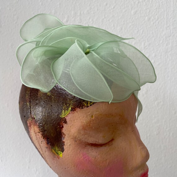 Mint Green Chiffon Petal Hat-let Vintage Mod 1960… - image 3