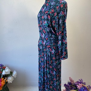 Karin Stevens Dark Floral Long Sleeve Rayon Dress Vintage 1980s 1990s Womens image 7