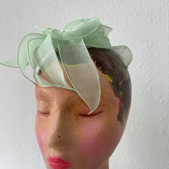 Mint Green Chiffon Petal Hat-let Vintage Mod 1960… - image 5